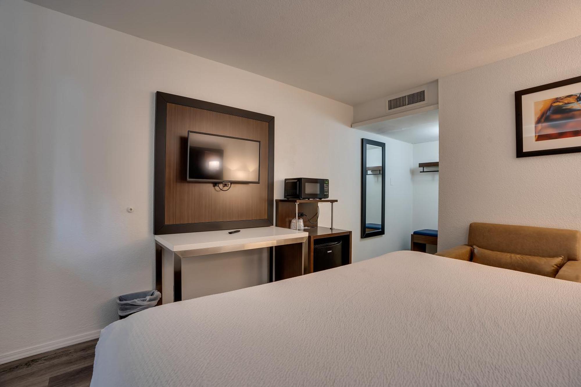 Econo Lodge Stockton Near I-5 Fairgrounds المظهر الخارجي الصورة