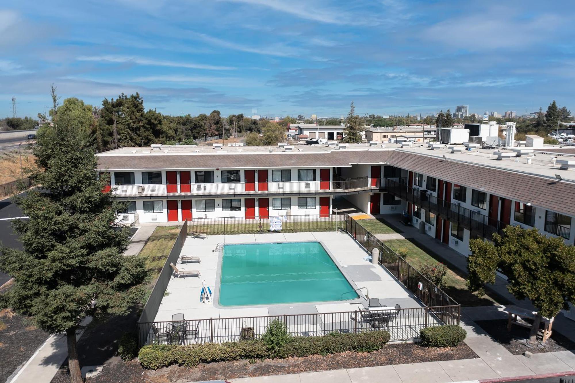 Econo Lodge Stockton Near I-5 Fairgrounds المظهر الخارجي الصورة