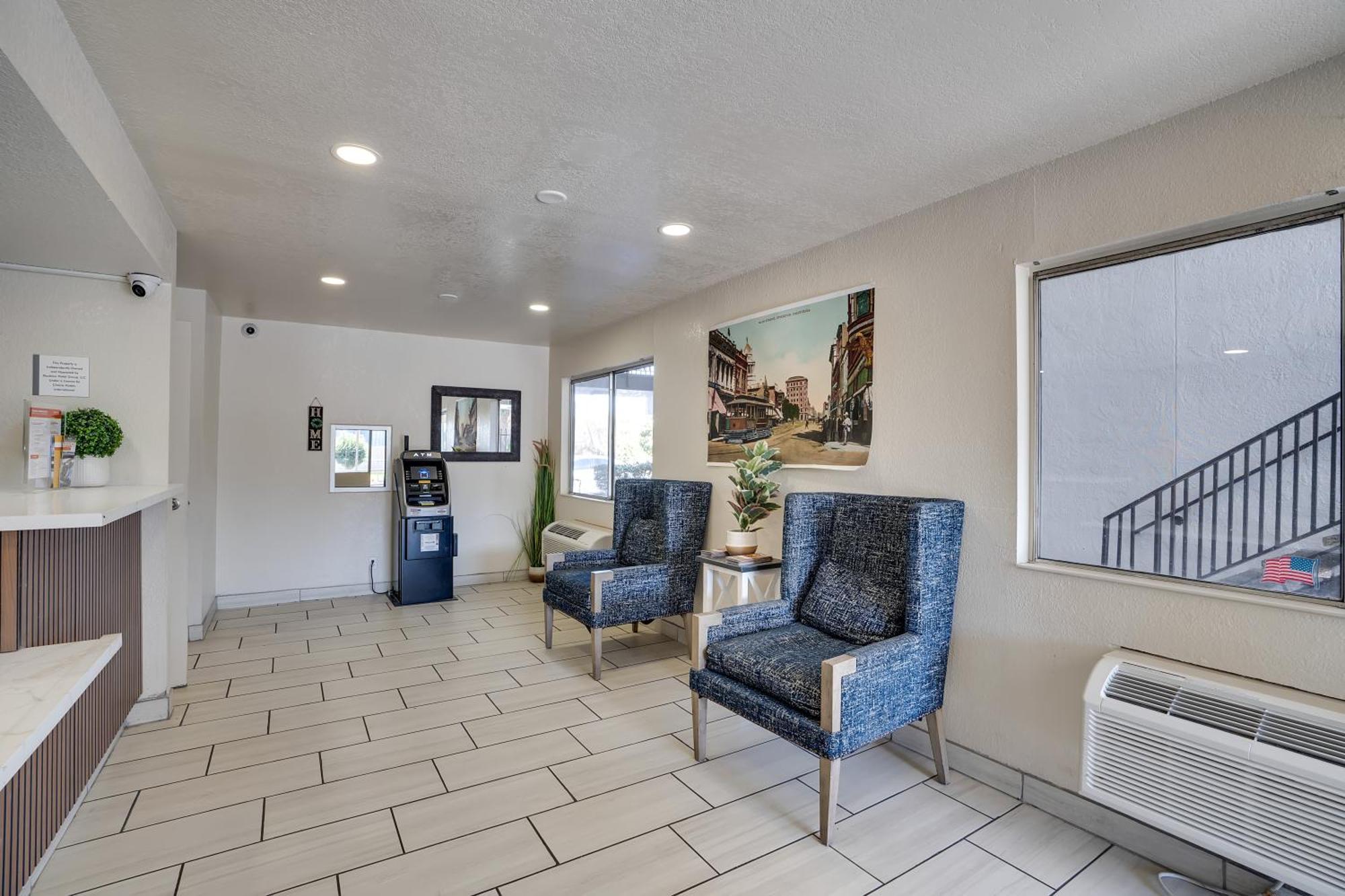 Econo Lodge Stockton Near I-5 Fairgrounds المظهر الخارجي الصورة