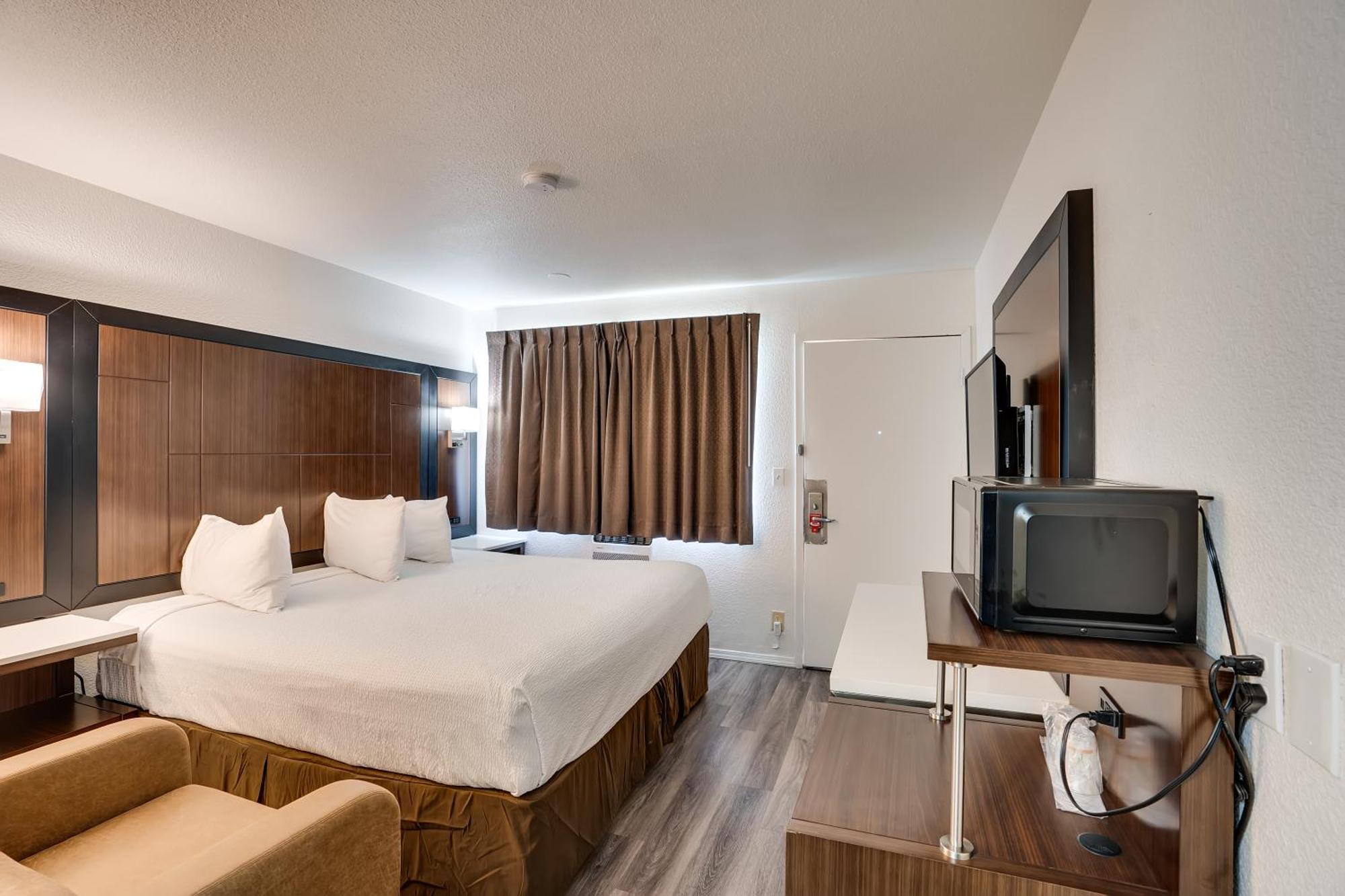 Econo Lodge Stockton Near I-5 Fairgrounds المظهر الخارجي الصورة